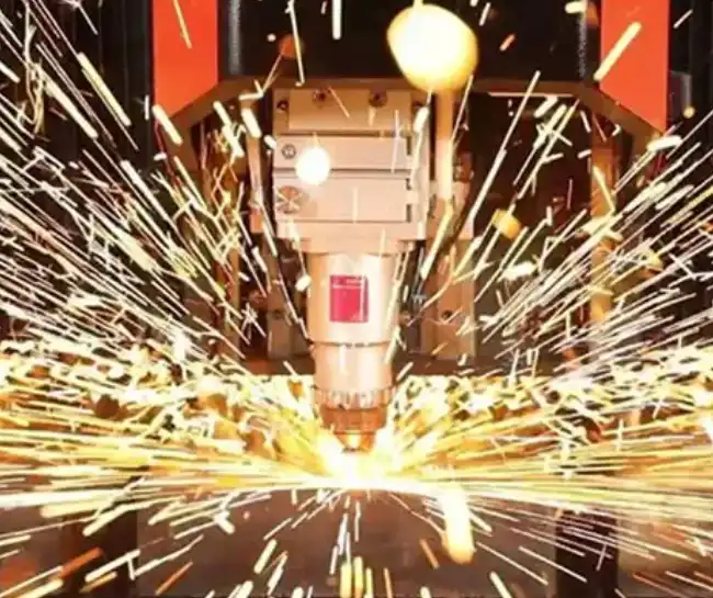 60*60 high-precision fiber laser-cutting machines.